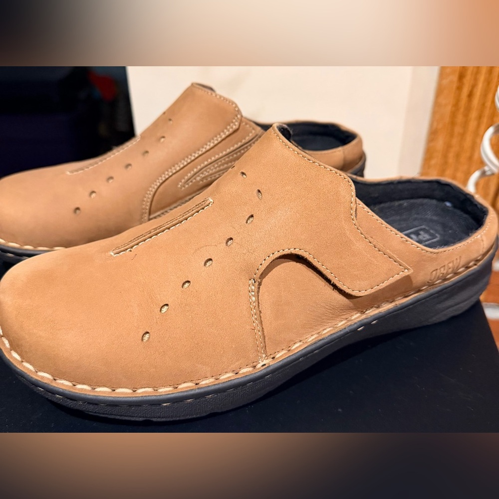 Propet Women’s Slip-On Casual Shoe